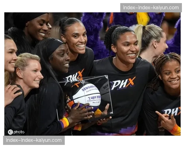 艾丽莎-托马斯谈三双纪录目标与球队化学反应建设